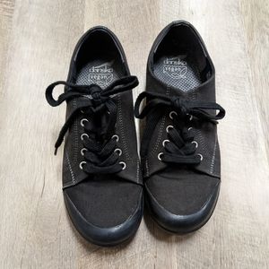 Dansko Black Vegan Leather Heeled Shoes Size 38